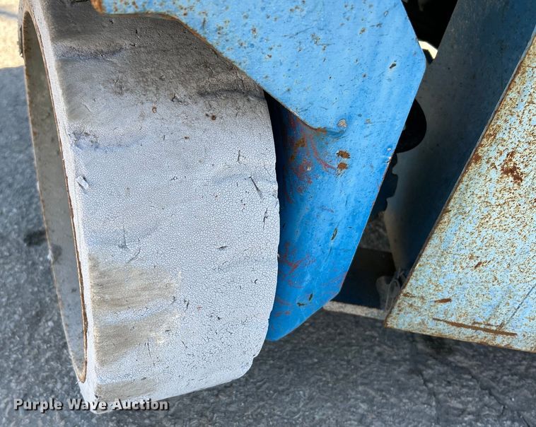 image for item EK4269 Genie GS-2032 scissor lift