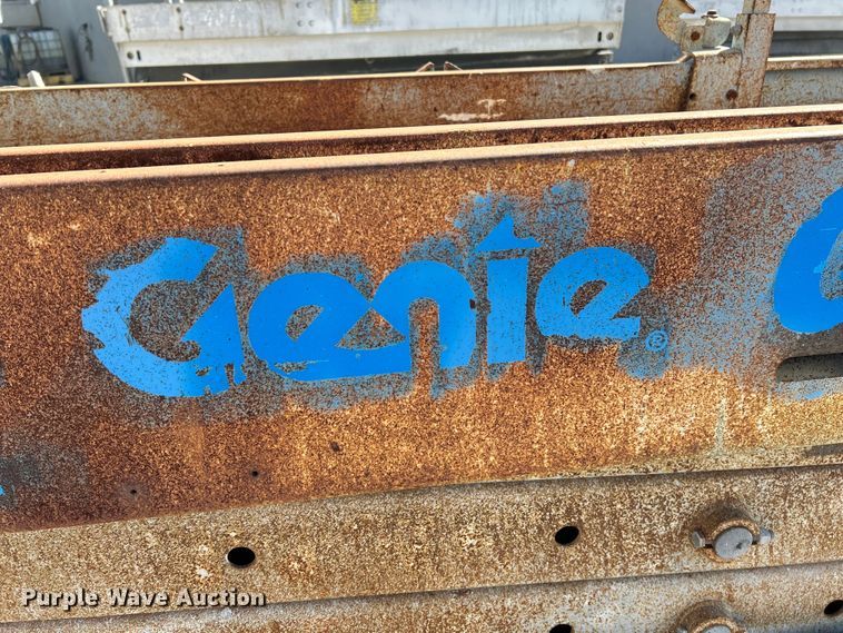 image for item EK4269 Genie GS-2032 scissor lift