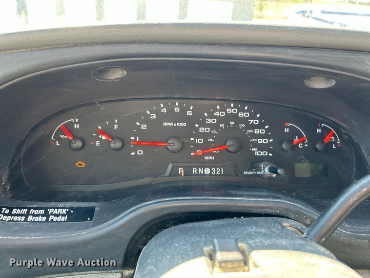 image for item EK4279 2006 Ford E450 box truck