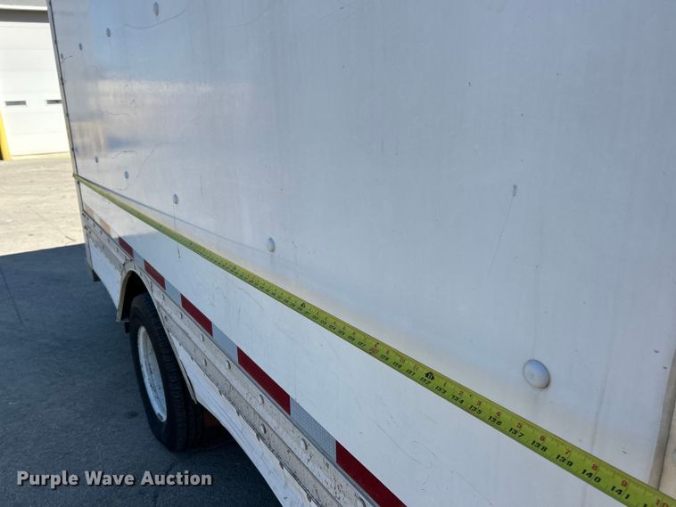 image for item EK4279 2006 Ford E450 box truck