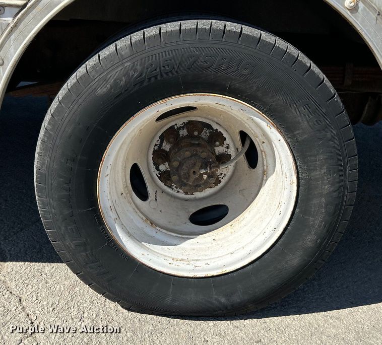 image for item EK4279 2006 Ford E450 box truck