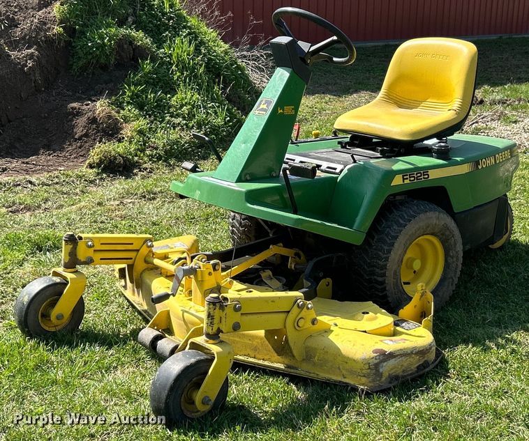 image for item EK4285 John Deere F525 lawn mower