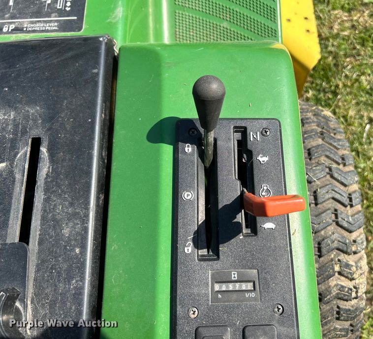 image for item EK4285 John Deere F525 lawn mower