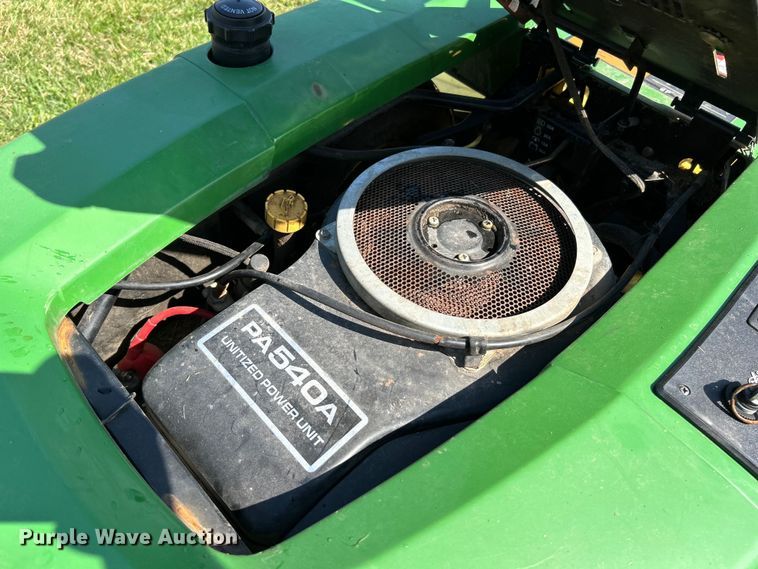 image for item EK4285 John Deere F525 lawn mower