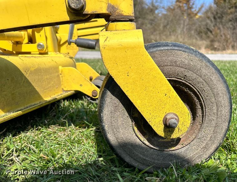 image for item EK4285 John Deere F525 lawn mower