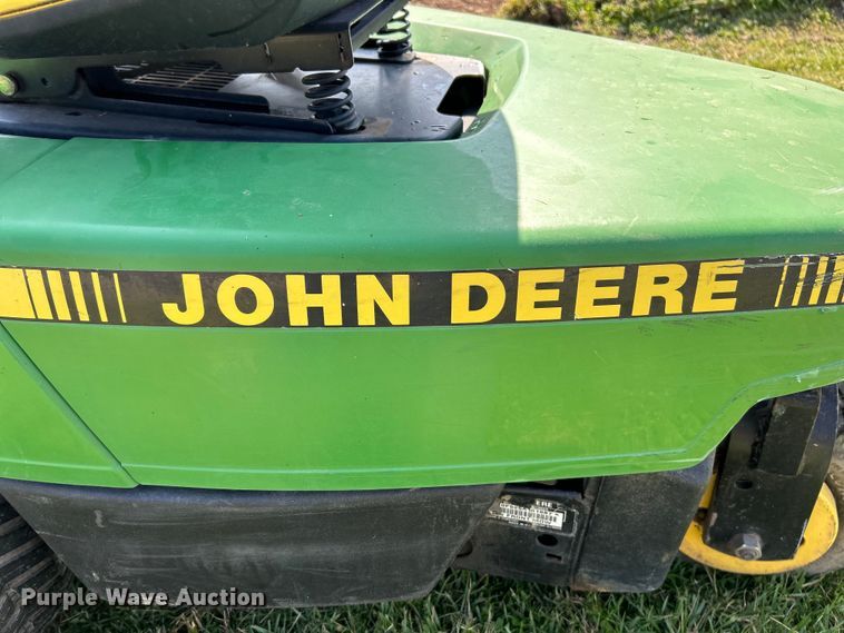 image for item EK4285 John Deere F525 lawn mower