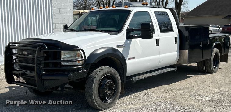 image for item EK4289 2006 Ford F450 Super Duty XL utility / service truck