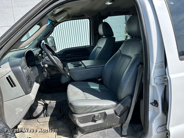 image for item EK4289 2006 Ford F450 Super Duty XL utility / service truck