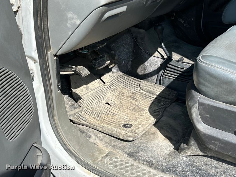 image for item EK4289 2006 Ford F450 Super Duty XL utility / service truck