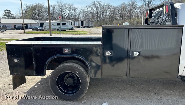 image for item EK4289 2006 Ford F450 Super Duty XL utility / service truck