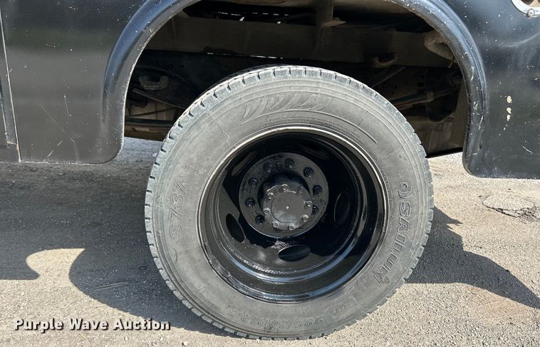 image for item EK4289 2006 Ford F450 Super Duty XL utility / service truck