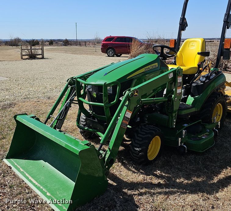 image for item EK5629 2016 John Deere  1025R tractor