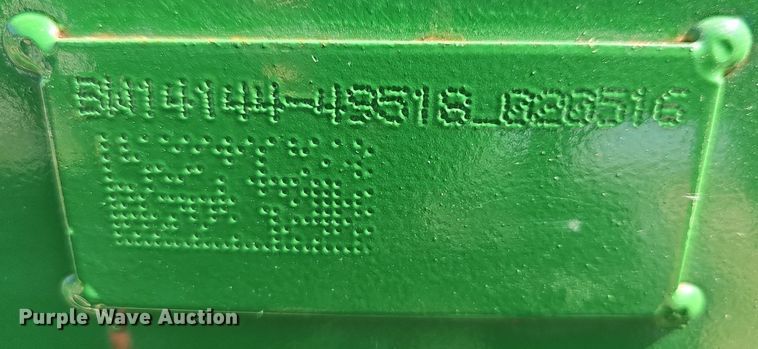 image for item EK5629 2016 John Deere  1025R tractor