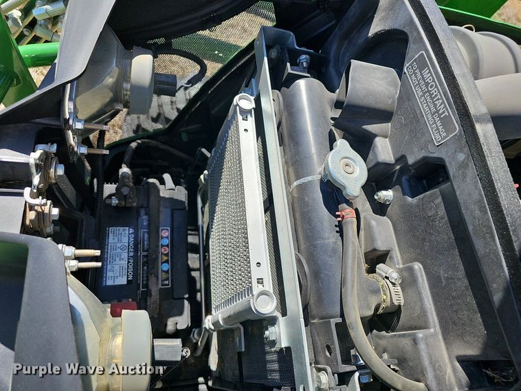 image for item EK5629 2016 John Deere  1025R tractor