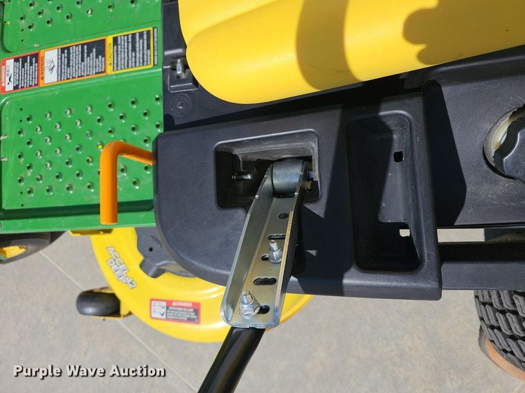 image for item EK5630 John Deere Z335E ZTR lawn mower