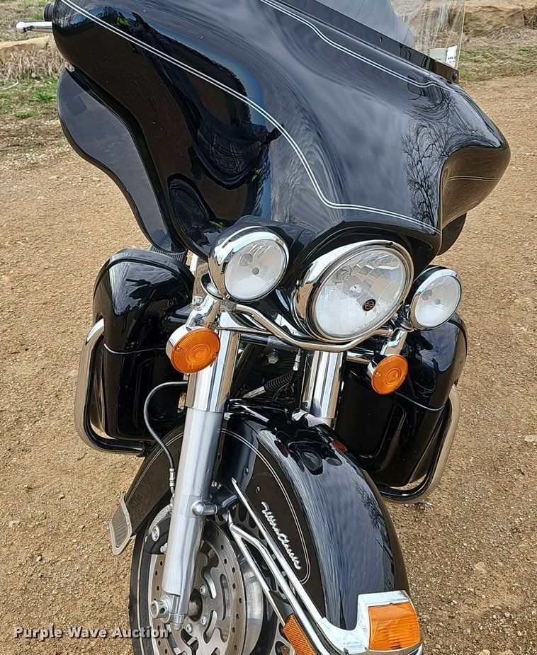 image for item EK5659 2012 Harley Davidson  FLHTCU Ultra Classic EL Glide motorcycle