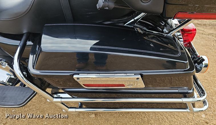 image for item EK5659 2012 Harley Davidson  FLHTCU Ultra Classic EL Glide motorcycle