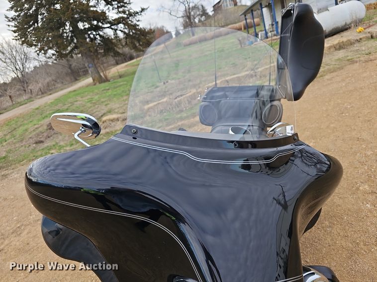 image for item EK5659 2012 Harley Davidson  FLHTCU Ultra Classic EL Glide motorcycle