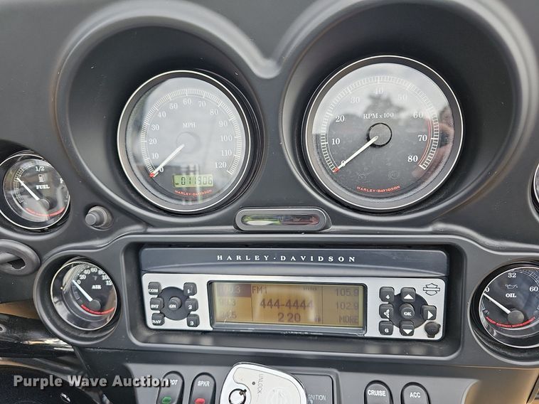 image for item EK5659 2012 Harley Davidson  FLHTCU Ultra Classic EL Glide motorcycle