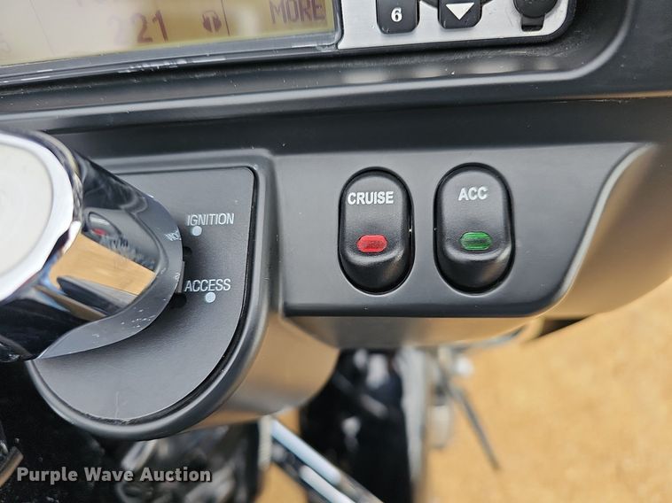 image for item EK5659 2012 Harley Davidson  FLHTCU Ultra Classic EL Glide motorcycle