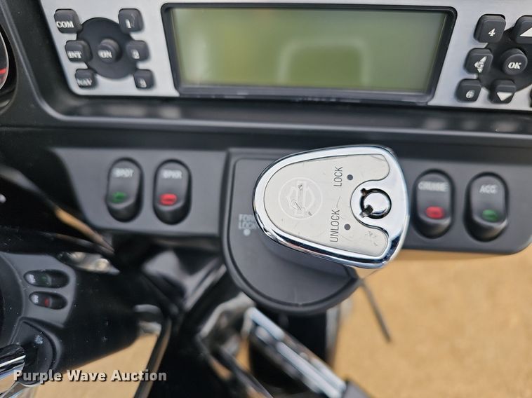 image for item EK5659 2012 Harley Davidson  FLHTCU Ultra Classic EL Glide motorcycle