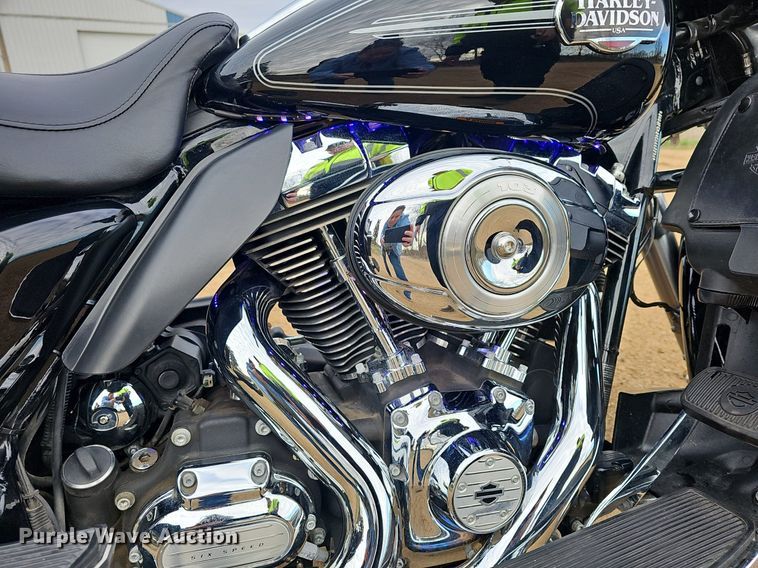 image for item EK5659 2012 Harley Davidson  FLHTCU Ultra Classic EL Glide motorcycle