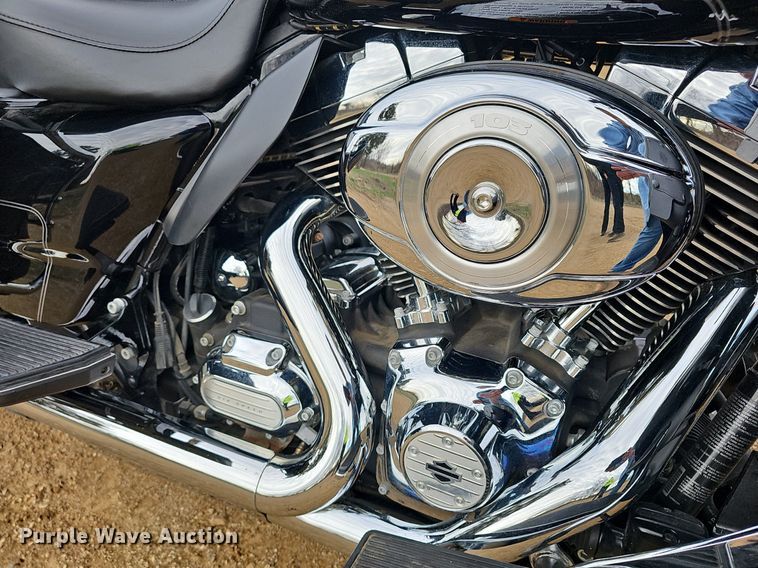 image for item EK5659 2012 Harley Davidson  FLHTCU Ultra Classic EL Glide motorcycle