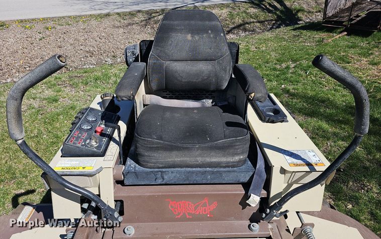image for item EK5661 Grasshopper  428D ZTR lawn mower