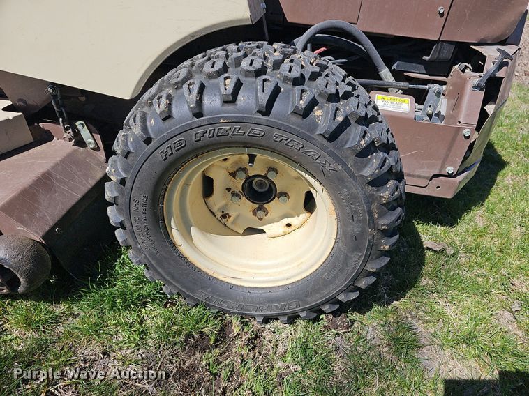image for item EK5661 Grasshopper  428D ZTR lawn mower