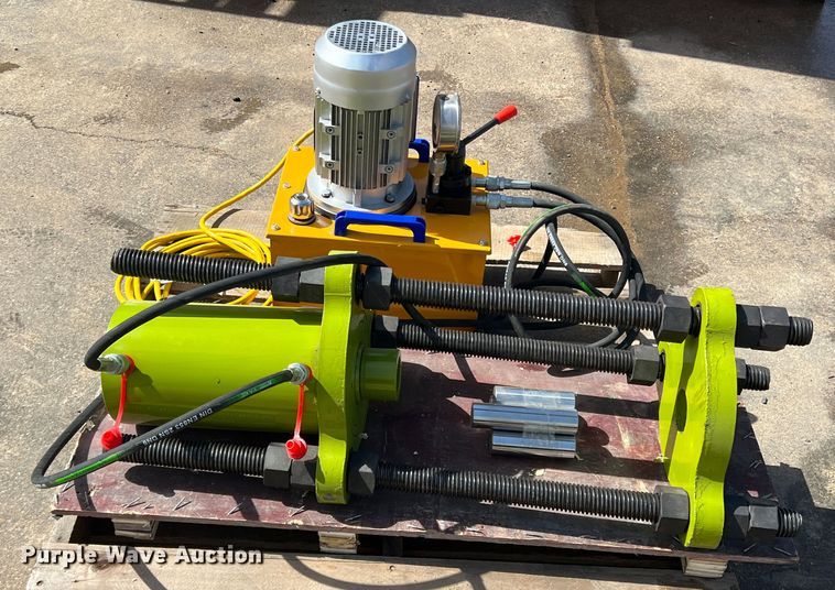 image for item JS9968 Track pin press