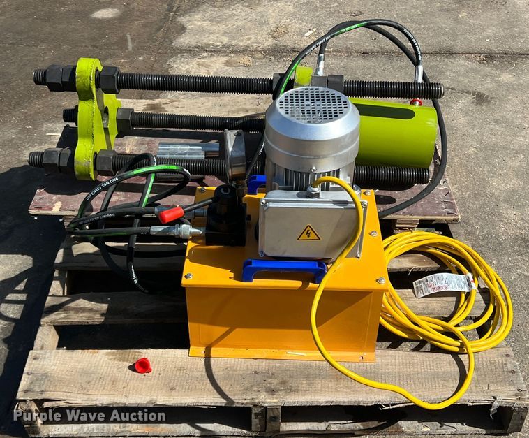 image for item JS9968 Track pin press