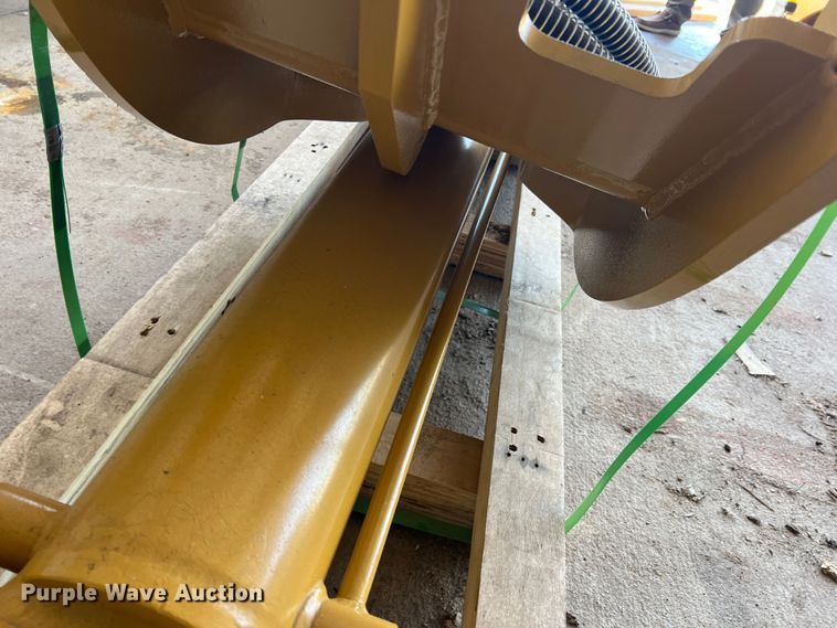 image for item JS9969 HTV hydraulic excavator thumb