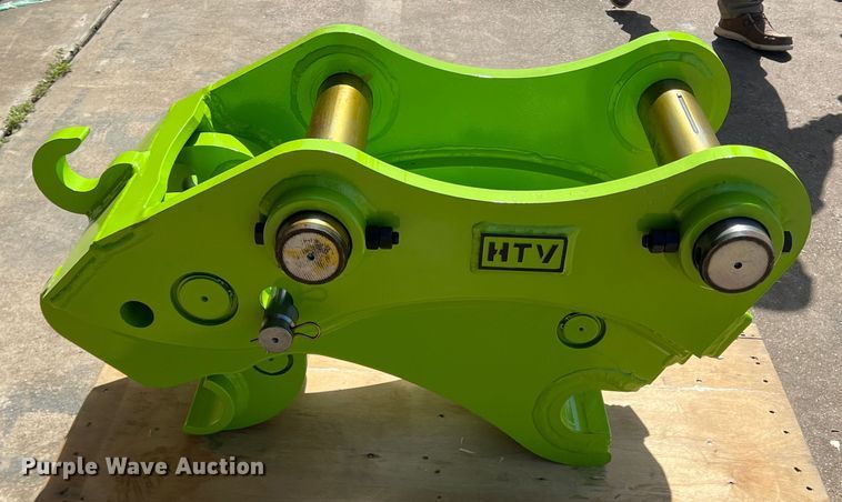 image for item JS9970 HTV  CAT320 quick coupler