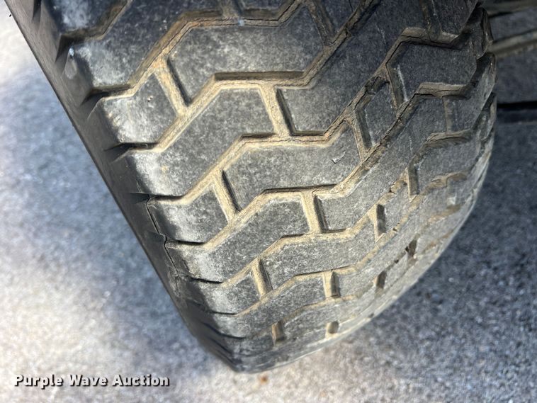 image for item JS9971 Toro Multipro 1250 turf sprayer