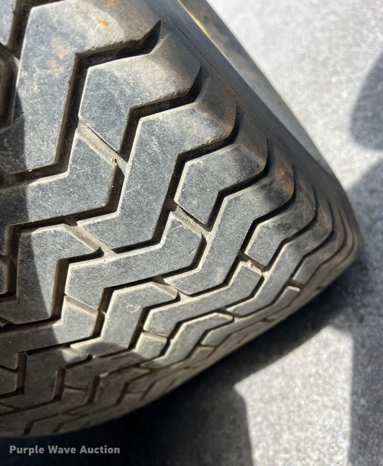 image for item JS9971 Toro Multipro 1250 turf sprayer