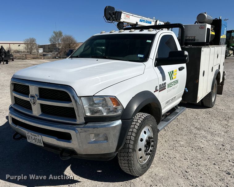 image for item JT9070 2018 Dodge Ram 5500 utility / service truck