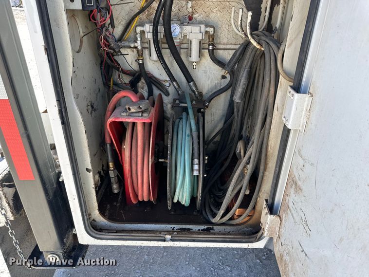 image for item JT9070 2018 Dodge Ram 5500 utility / service truck