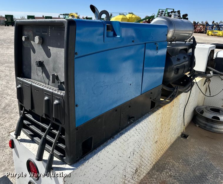 image for item JT9070 2018 Dodge Ram 5500 utility / service truck