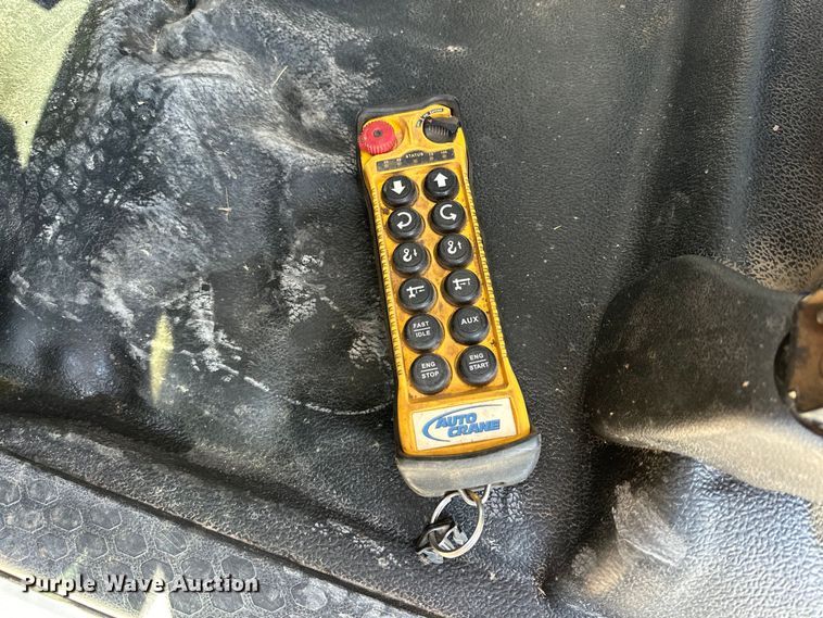 image for item JT9070 2018 Dodge Ram 5500 utility / service truck