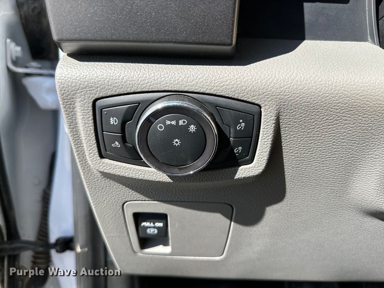 image for item JT9071 2019 Ford F150 SuperCrew pickup truck