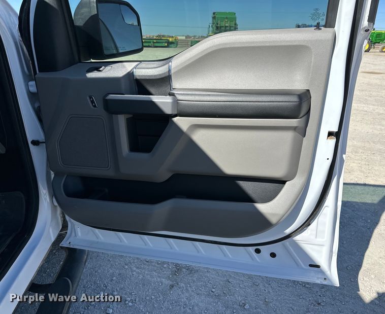 image for item JT9071 2019 Ford F150 SuperCrew pickup truck