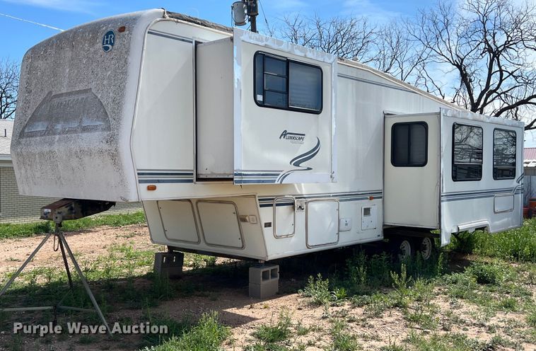 image for item KV9793 1999 Holiday Rambler Alumascape camper