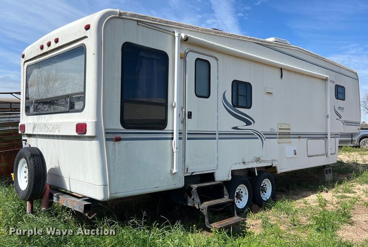 image for item KV9793 1999 Holiday Rambler Alumascape camper