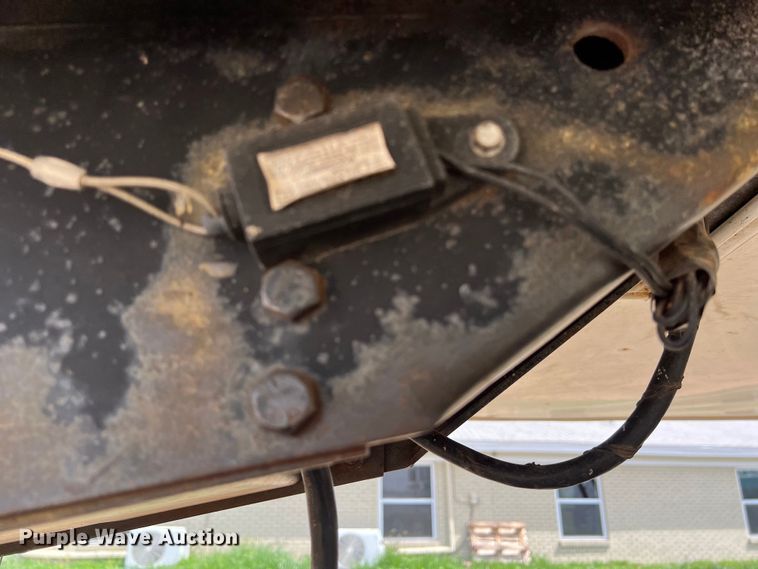 image for item KV9793 1999 Holiday Rambler Alumascape camper