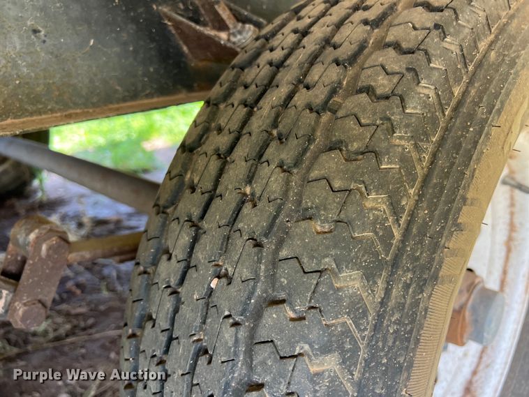 image for item KV9793 1999 Holiday Rambler Alumascape camper