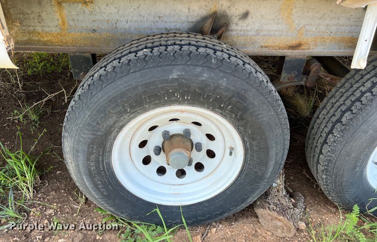 image for item KV9793 1999 Holiday Rambler Alumascape camper