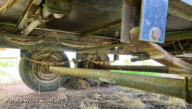 image for item KV9793 1999 Holiday Rambler Alumascape camper