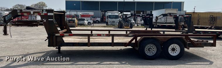 image for item KV9808 2012 Southwest Gooseneck equipment trailer
