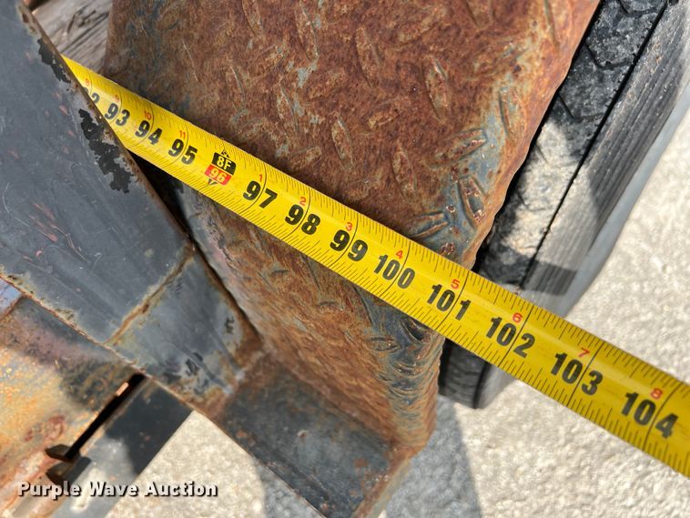 image for item KV9808 2012 Southwest Gooseneck equipment trailer