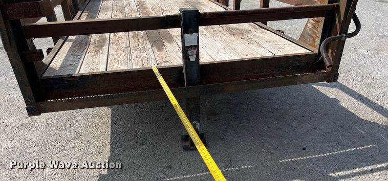 image for item KV9808 2012 Southwest Gooseneck equipment trailer